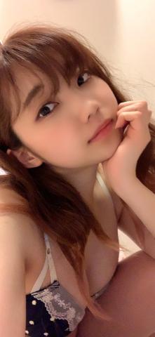 デリス新宿 れな